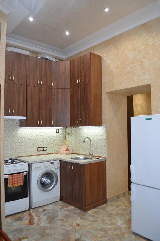 Apartamenty Novyi Svit Львів Екстер'єр фото